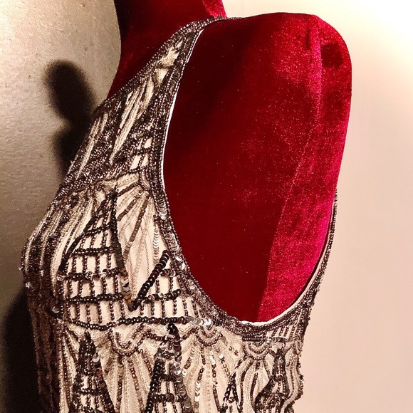 Beaded Top - Picture 3 of 6